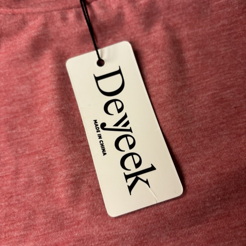 Deyeek  medium post shoulder surgery recovery short sleeve T-shirt new. Pink/red - Picture 3 of 9